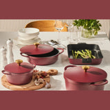 Maxwell & Williams Cast Light Cookware