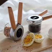 Dreamfarm Ortwo Set Spice & Pepper Grinder With Extra Jar