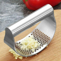 Avanti Garlic Rocking Press